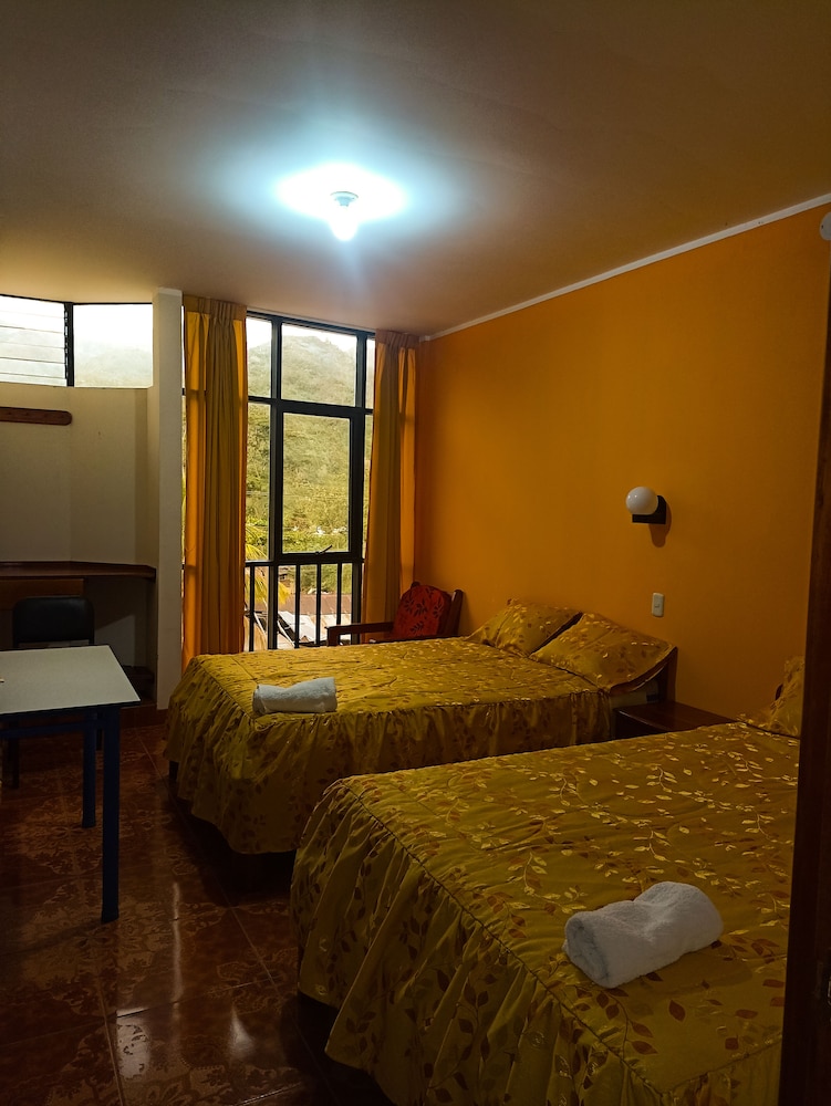 Economy Double Room photo 2