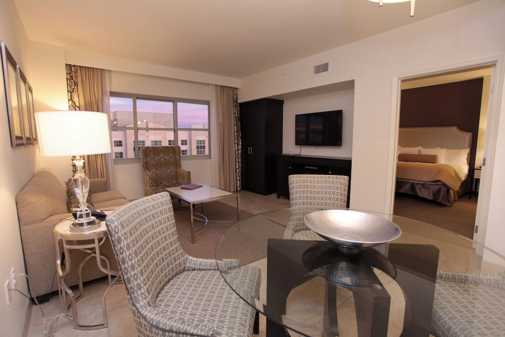 Family Suite, 2 Bedrooms - Photo 5