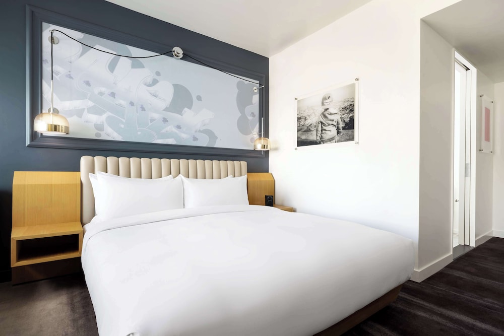 King - Hearing Accessible at Timbri Hotel San Francisco, Curio Collection by Hilton in San Francisco