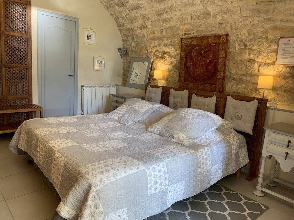 Classic Studio, 1 Bedroom, Garden View photo 3