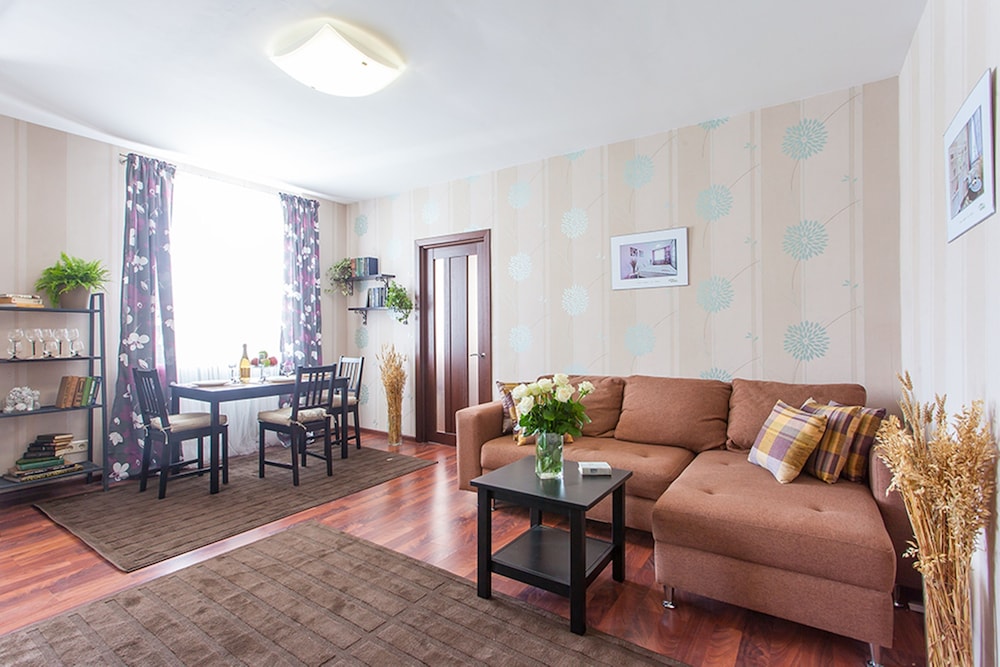 Standard Apartment, 1 Bedroom, Kitchen (Praspiekt Niezalieznasci, 52) photo 1