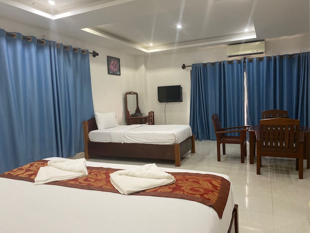 Basic Triple Room, 1 Bedroom, Air conditioning, Mountain View photo 3