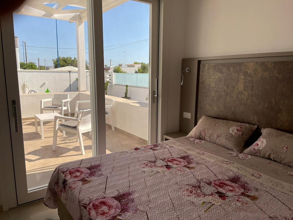 Luxury Apartment, 2 Bedrooms, Non Smoking, Pool View photo 1