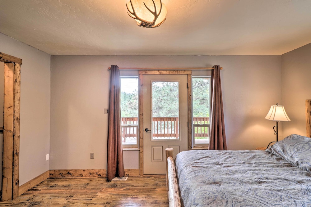House (4 Bedrooms) photo 1