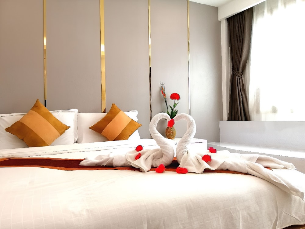 Comfort Double Room, City View
