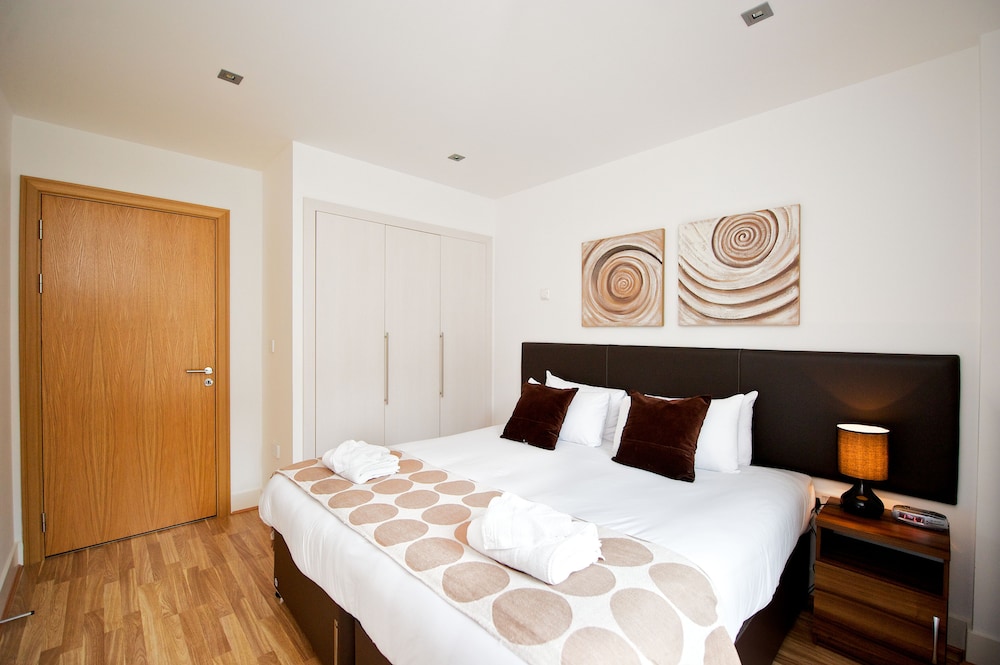 Standard Apartment, 2 Bedrooms (sleeps 5)