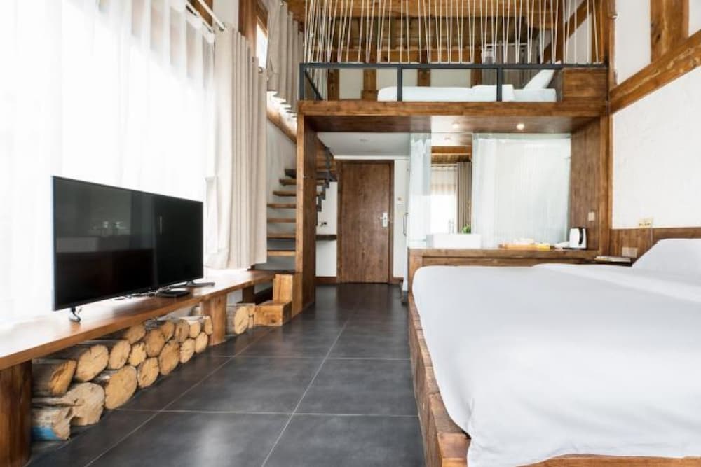 Signature Suite (Mainland China Citizen Only) photo 1