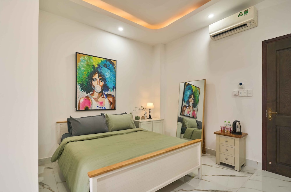 Deluxe Double Room, City View