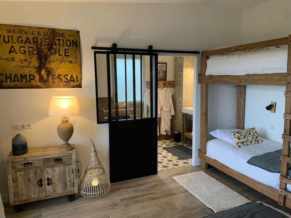 Family Quadruple Room (Safran) photo 1