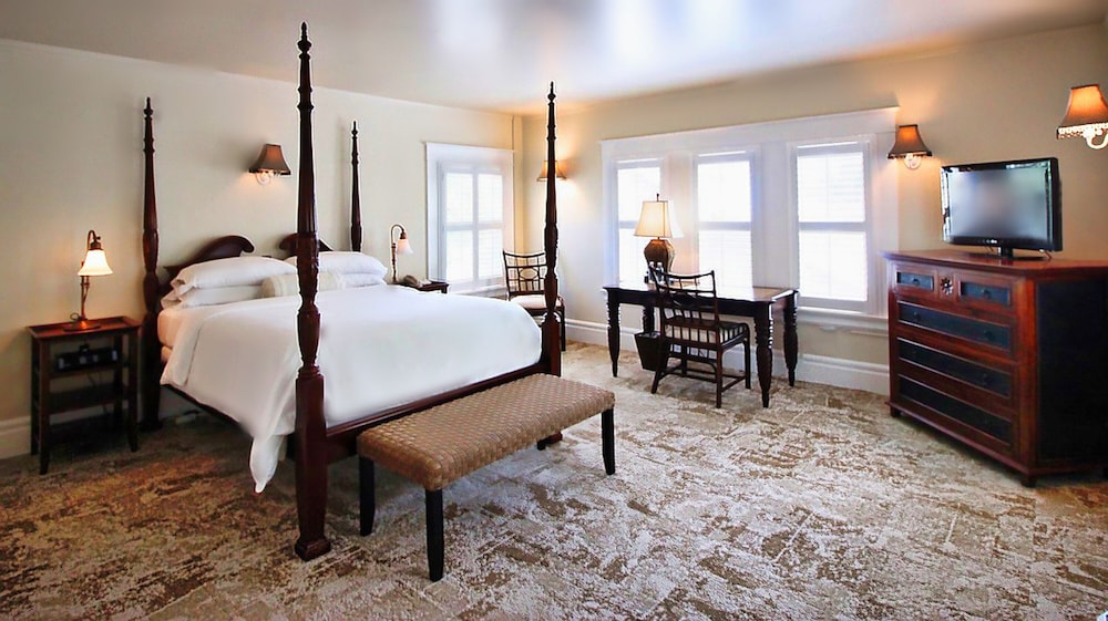 Superior Room, 1 Queen Bed - Photo 2