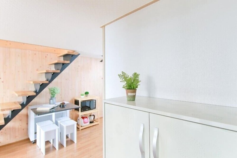 House (4) - Photo 14