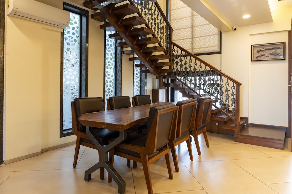 Four Bedroom Villa photo 2