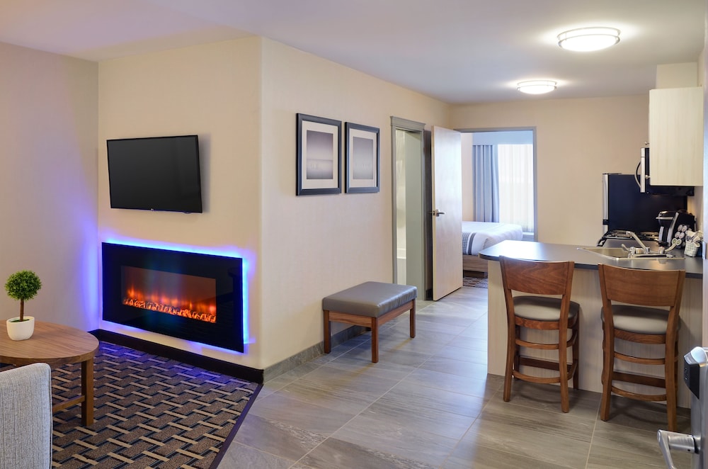 Deluxe Suite, 1 Bedroom, Kitchen photo 1