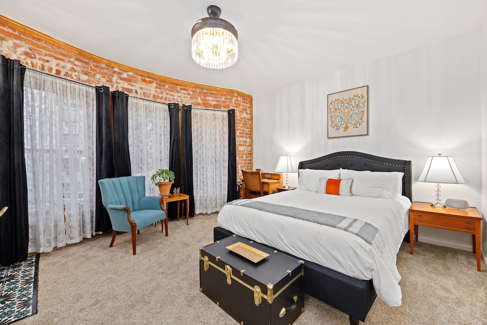 Classic Room