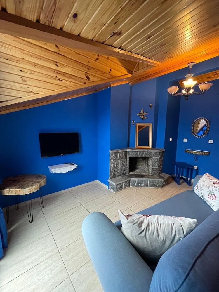 Double Room, Fireplace (Mavi Teras) photo 3