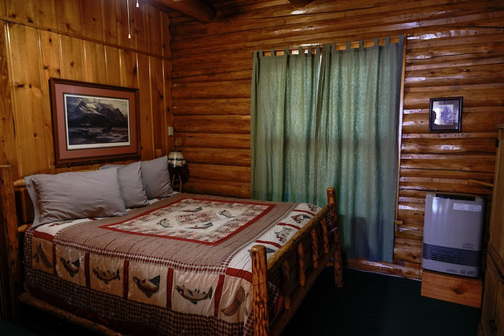 Traditional Room, 1 Queen Bed