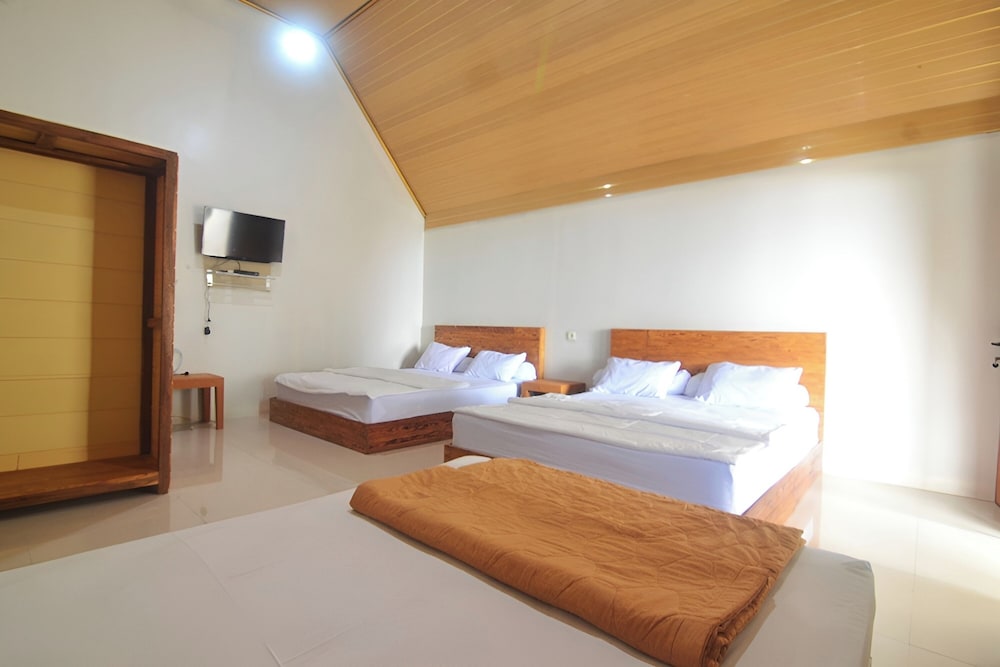 Premium Villa, Private Pool, Beach View photo 3