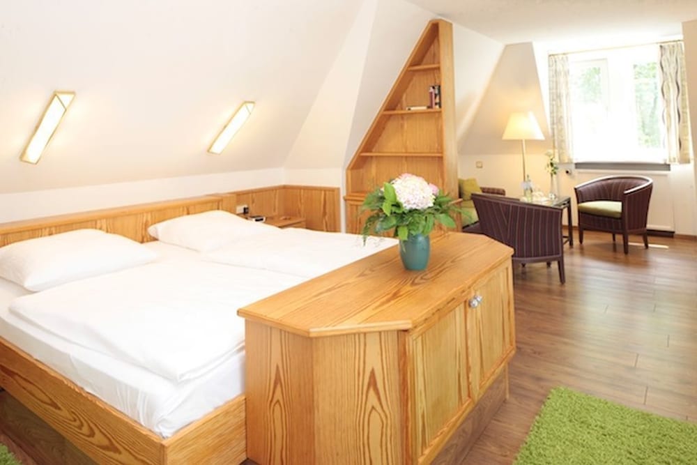 Comfort Triple Room, Multiple Beds, Non Smoking, Private Bathroom photo 3