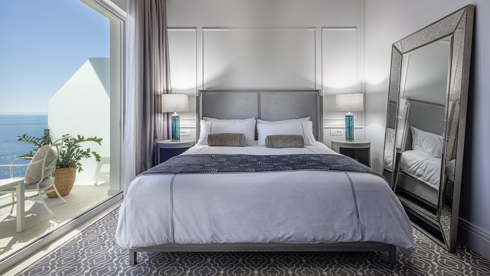 Executive Room, 1 King Bed, Sea View
