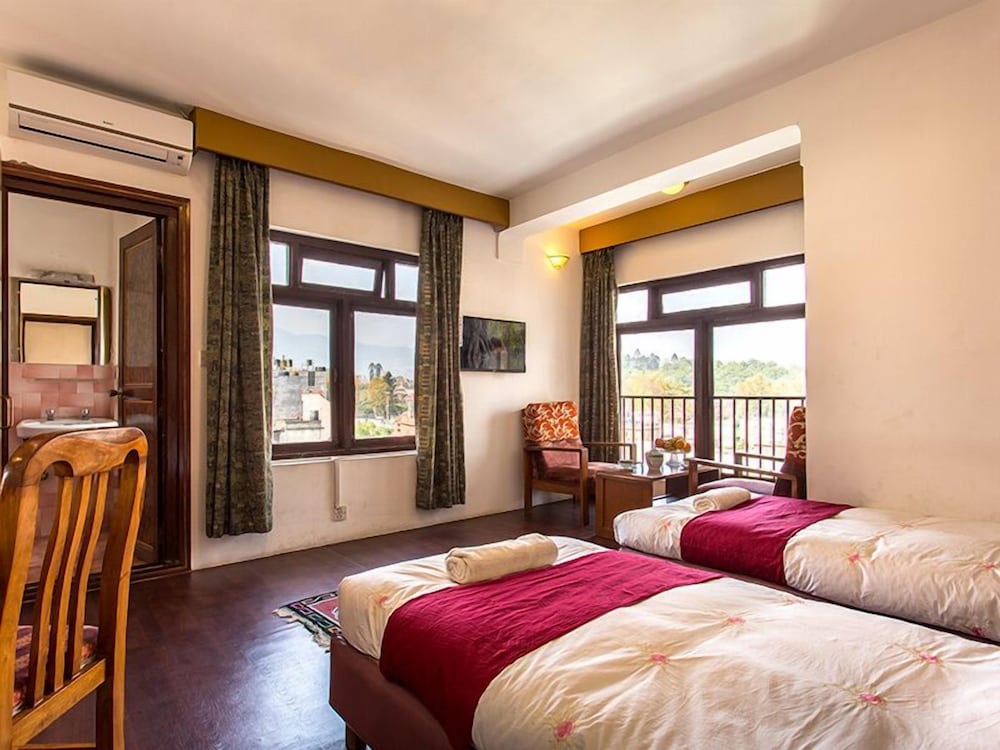 Deluxe Double or Twin Room