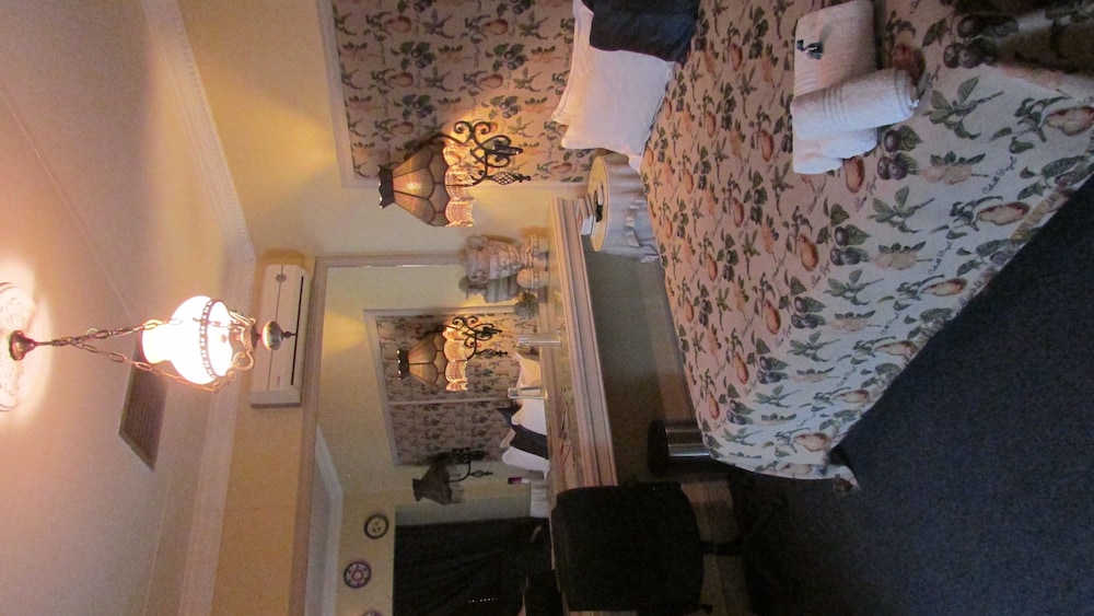 Room (Bell Grado)