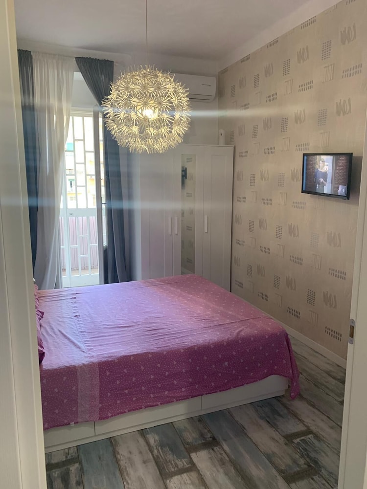 Romantic Room, Jetted Tub photo 3