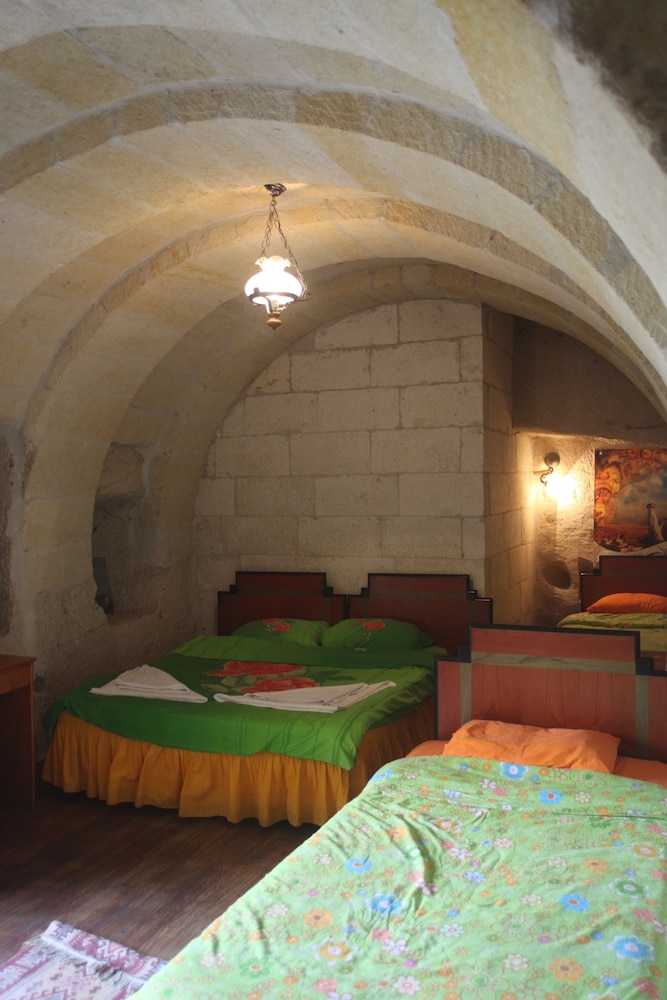 Standard Quadruple Room photo 2