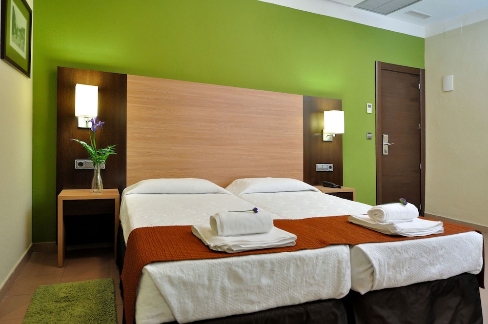 Standard Room - Photo 4
