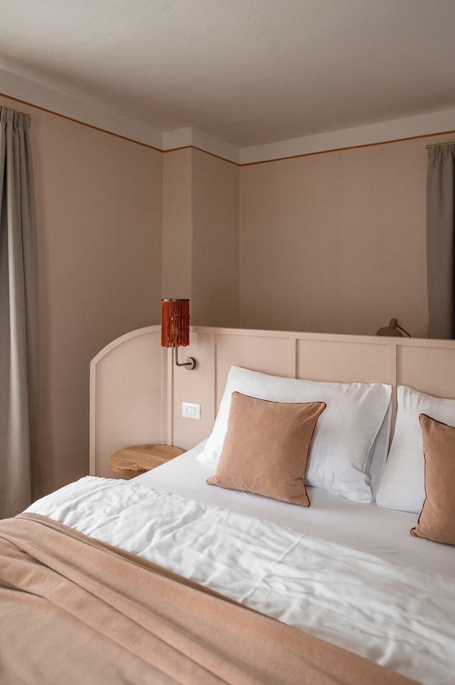 Design Double Room photo 3