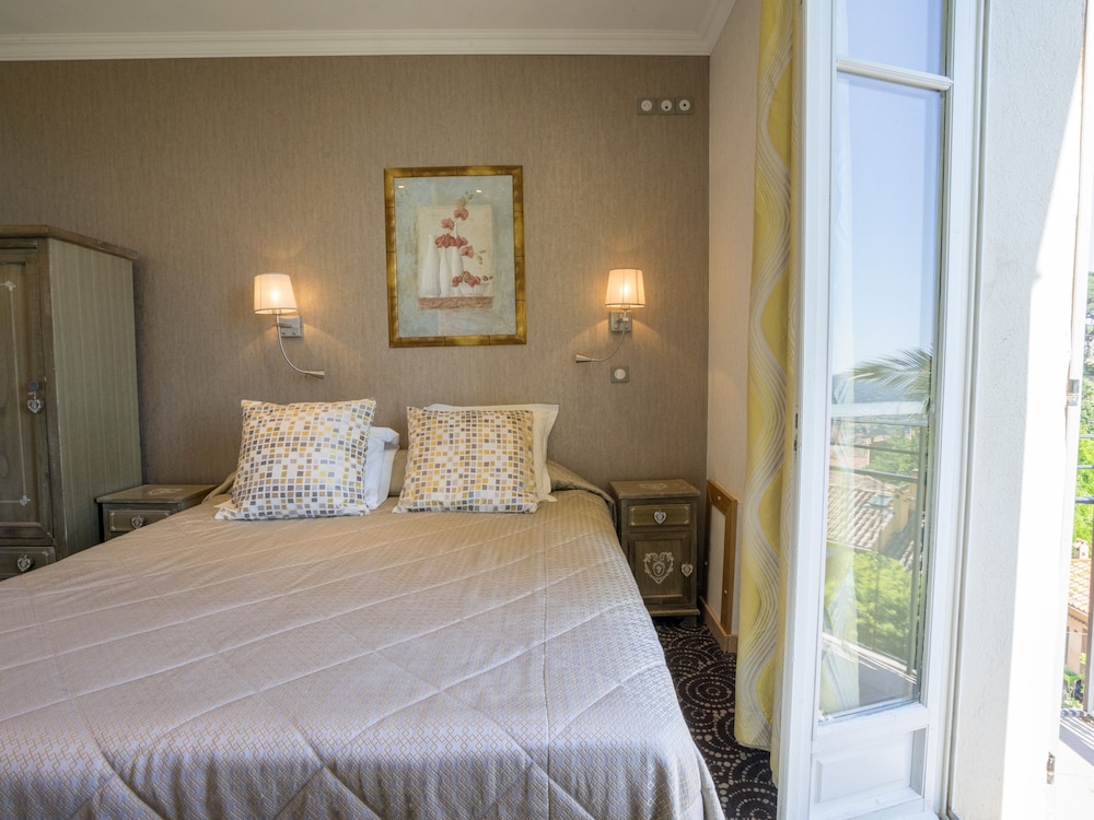 Triple Room, Ensuite (Group 7 (7)) photo 3