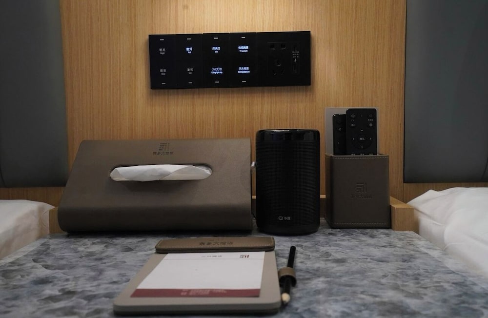 Family Room photo 3