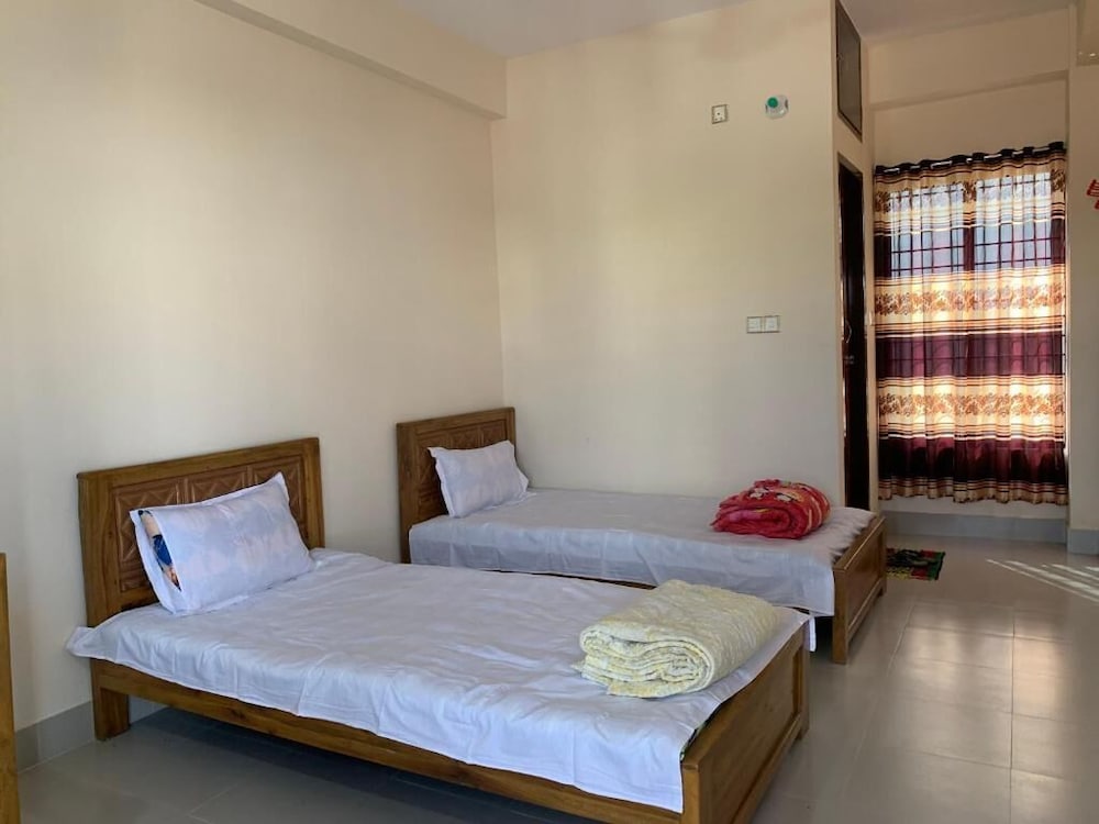 Basic Double or Twin Room photo 2