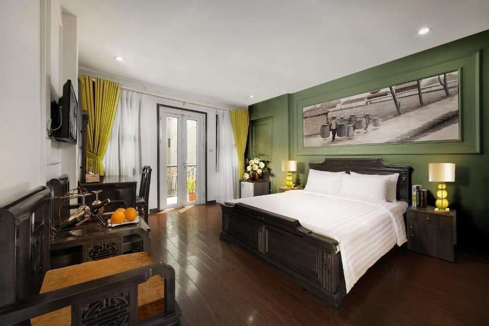Junior Double Room