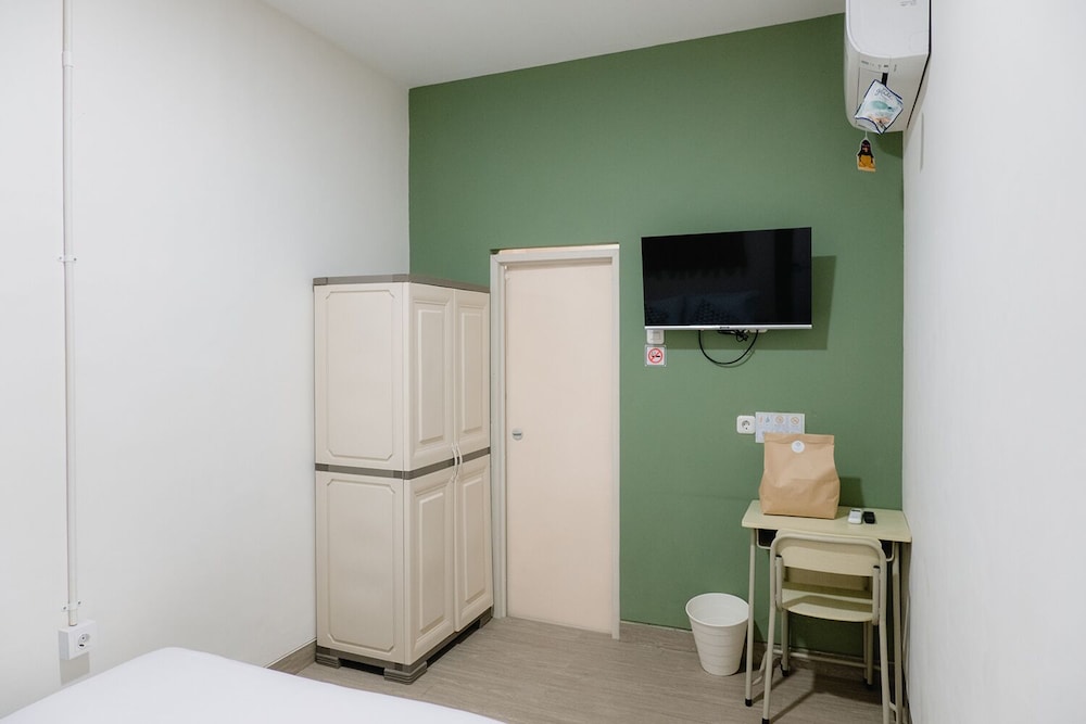 Standard Suite - Photo 4