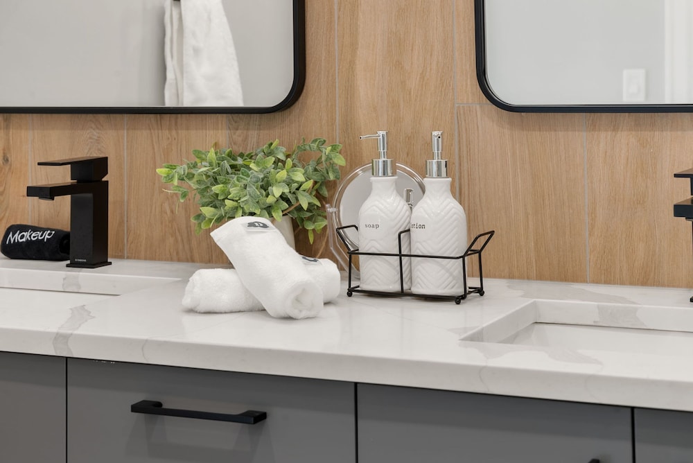 Bright 2bed 2bath in Brand New Pilsen Development, Zdjęcie 17