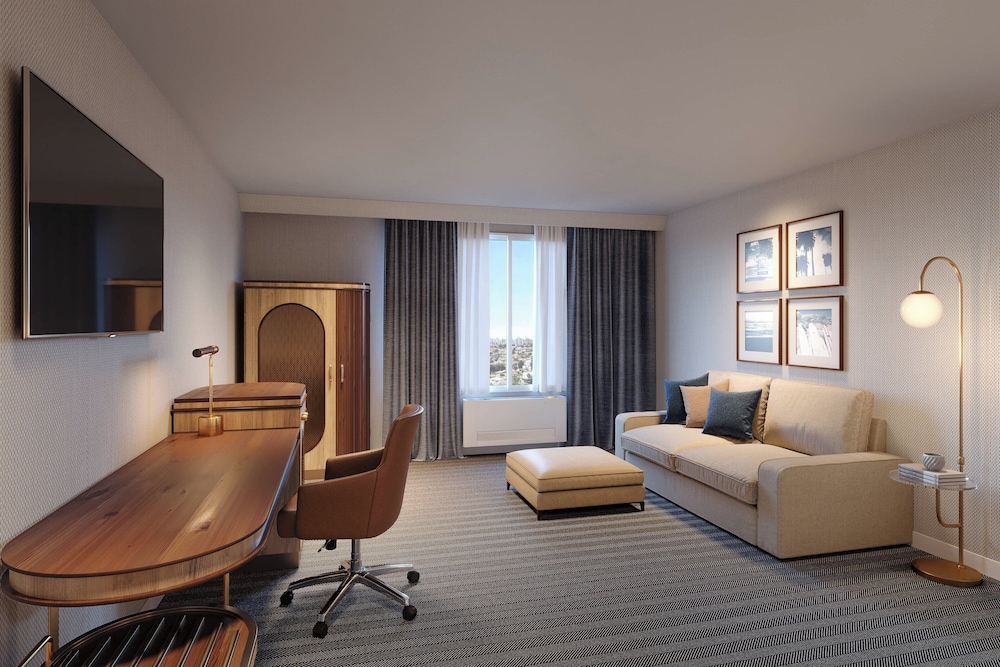 Studio Suite, Multiple Beds - Photo 6