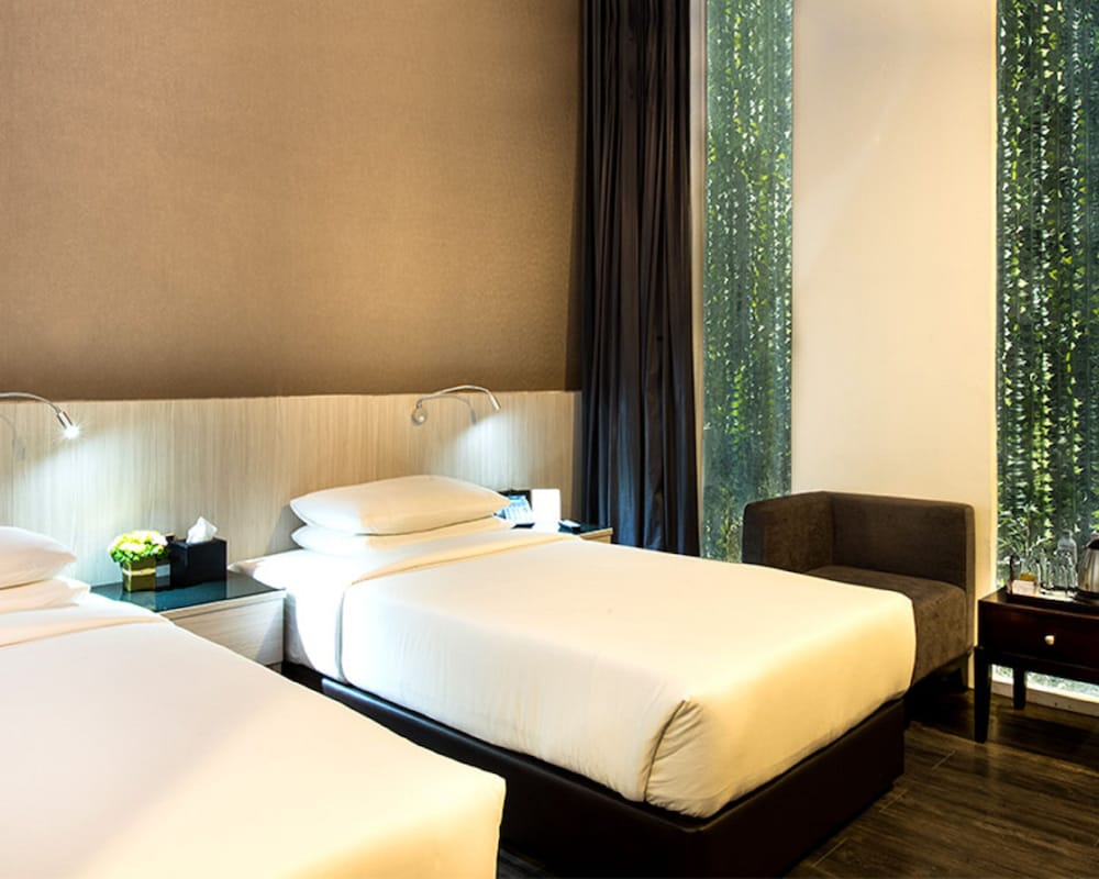 Standard Twin Room photo 2