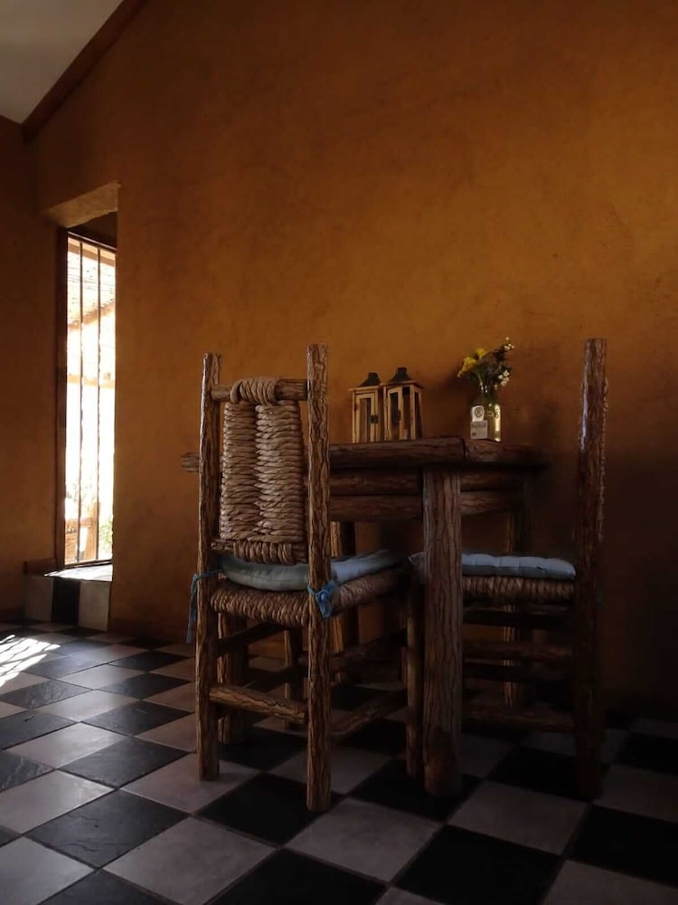 Honeymoon Cabin photo 3
