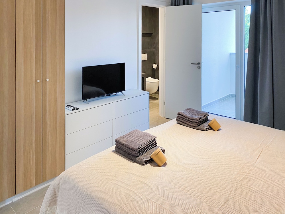 Luxury Apartment, Sea View