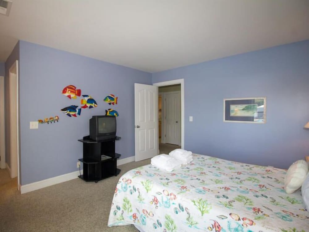 Condo, Multiple Beds, Kitchen, Ocean View photo 3