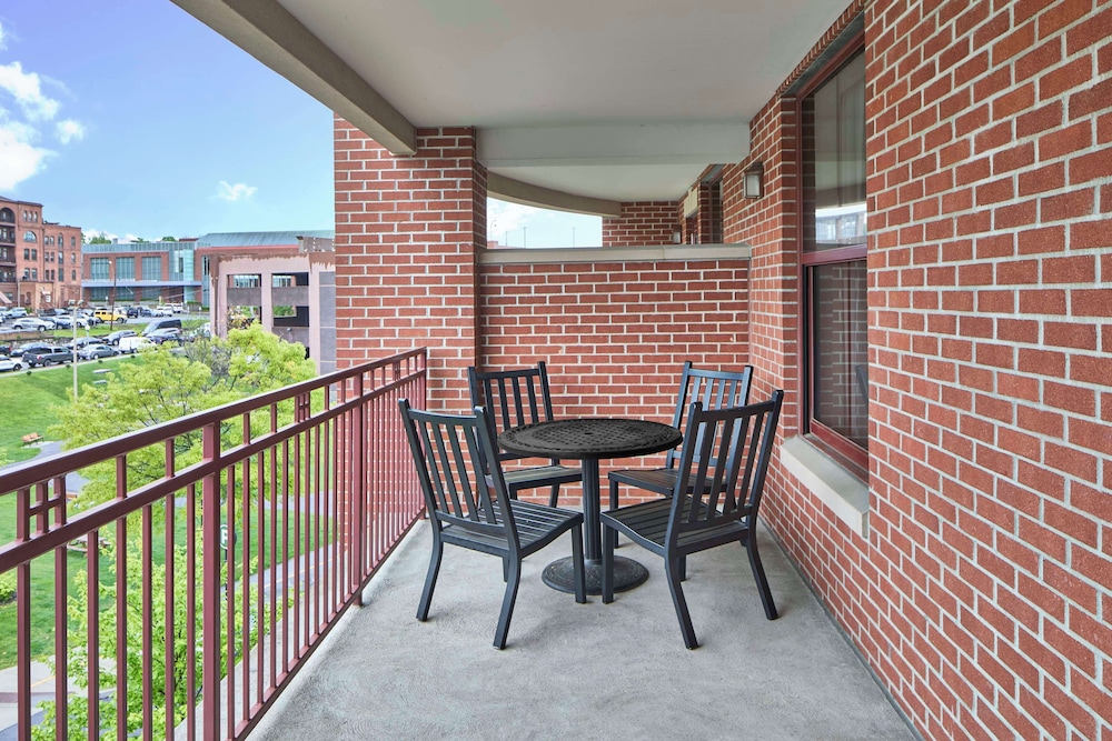 Studio, 2 Queen Beds, Balcony - Photo 5