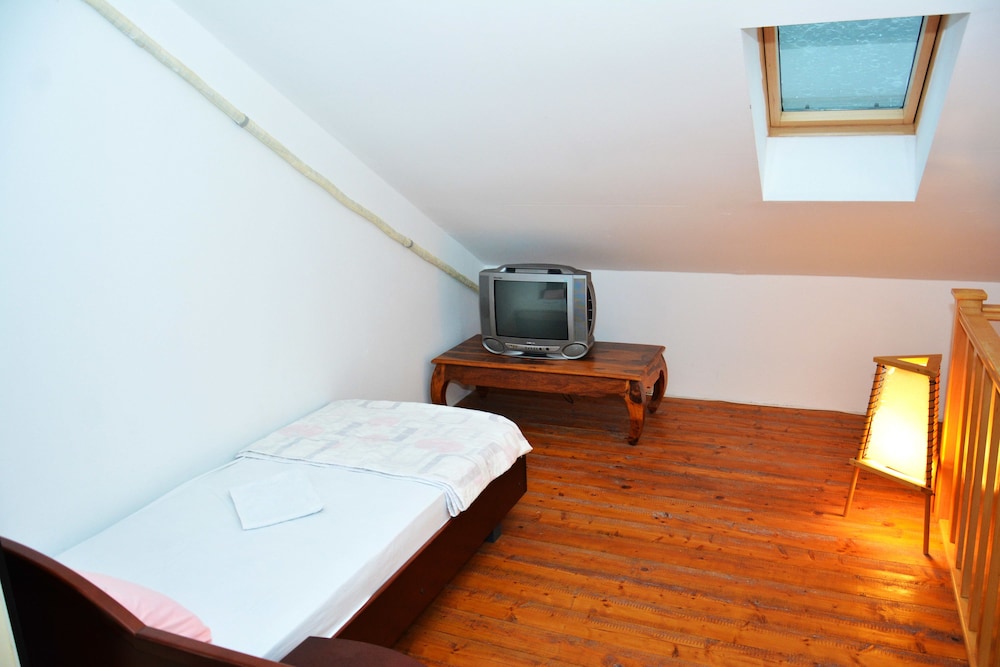 Comfort Duplex, 2 Bedrooms, Sea Facing photo 1