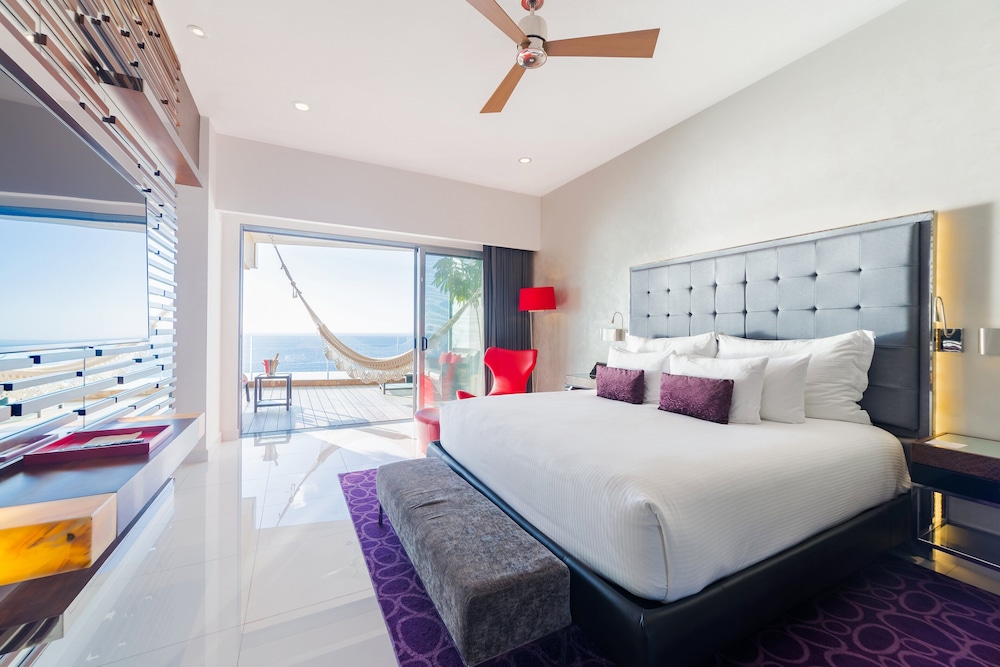 Upgrade Mousai Hotel Adults Only