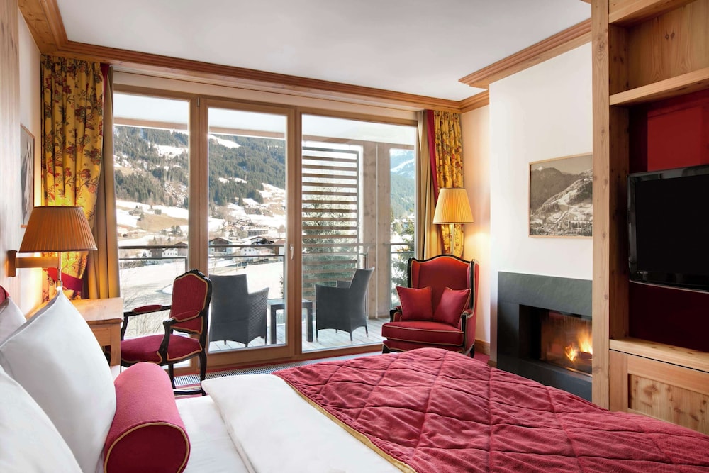 Deluxe Suite photo 3