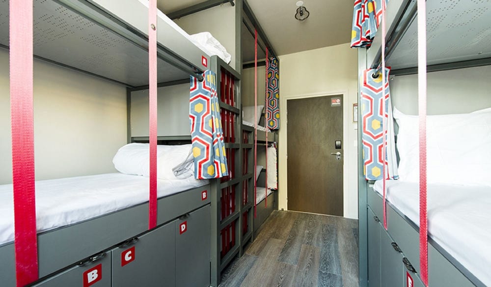 Room for 6 people with shared bathroom photo 1