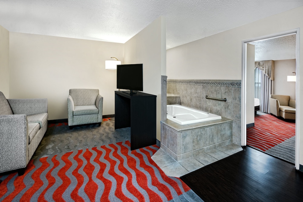 Suite, 1 Bedroom, Jetted Tub photo 1