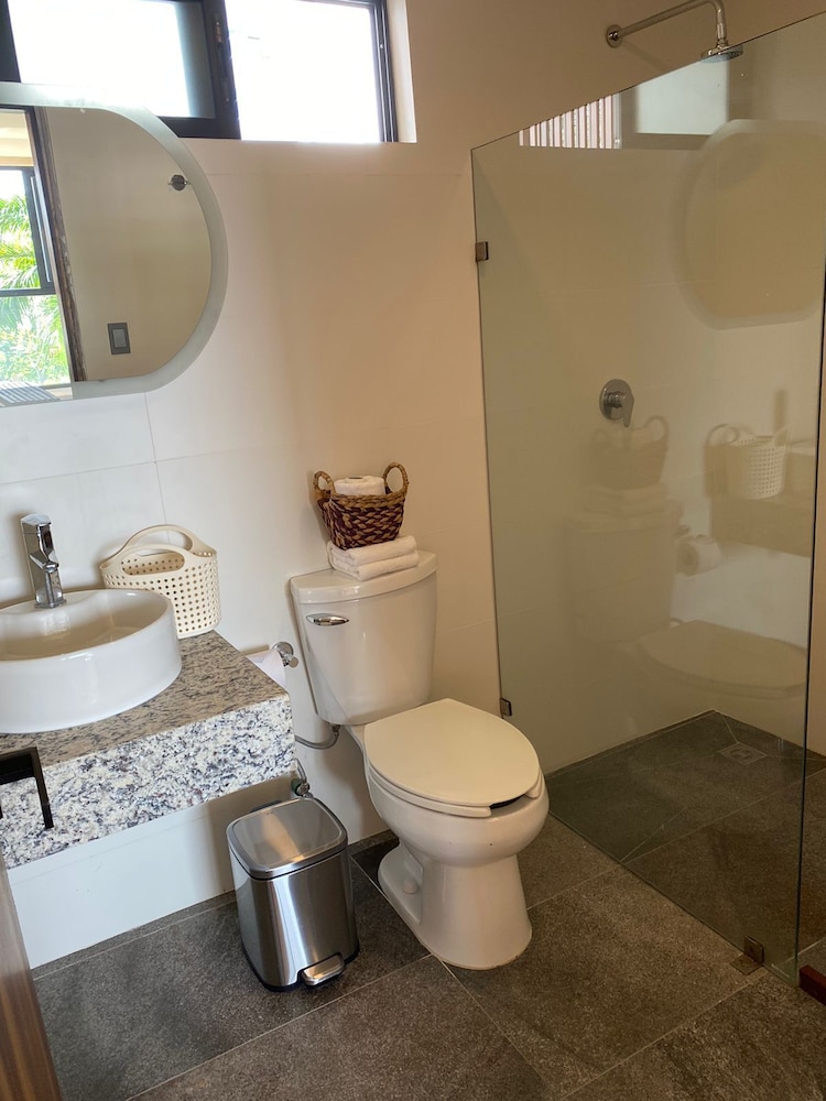 Deluxe Double Room, 2 Double Beds, Beach View photo 2