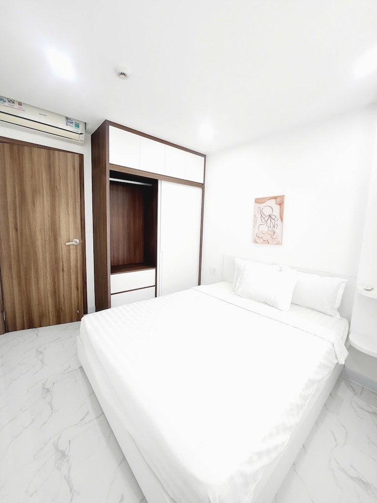 Premier Apartment