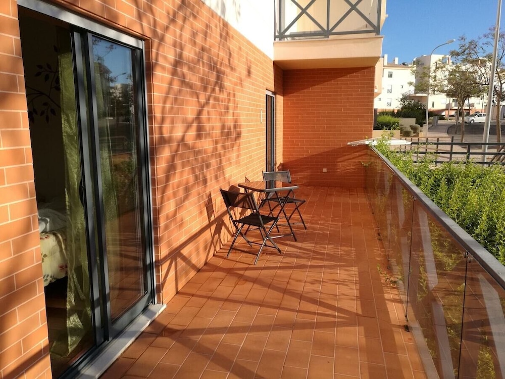 Luxury Ground-floor Appartment 5 Stars, 2 Bedrooms, 2 Bathrooms, Free Wifi, Bilde 28