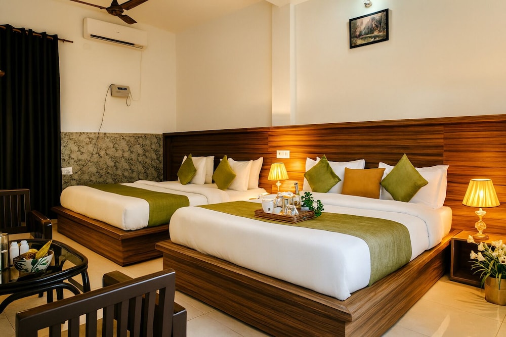Comfort Quadruple Room